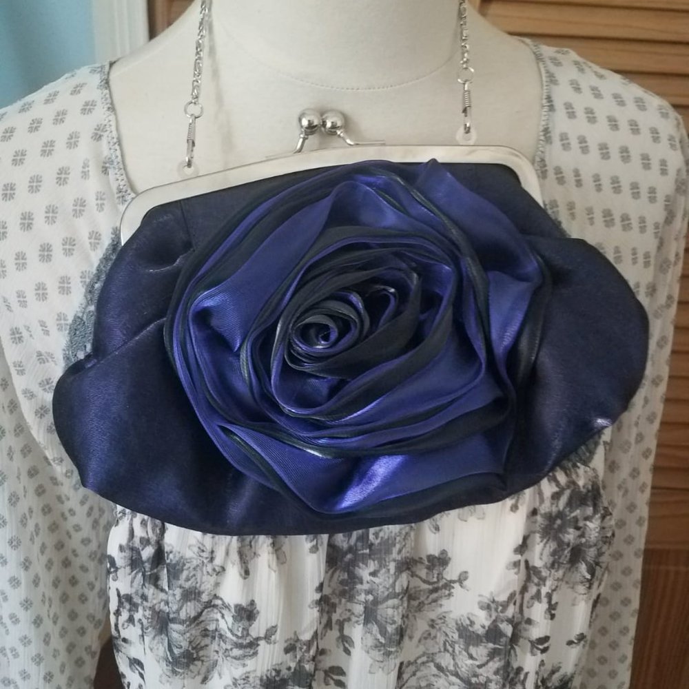 3/$20 Rose clutch w/ chain